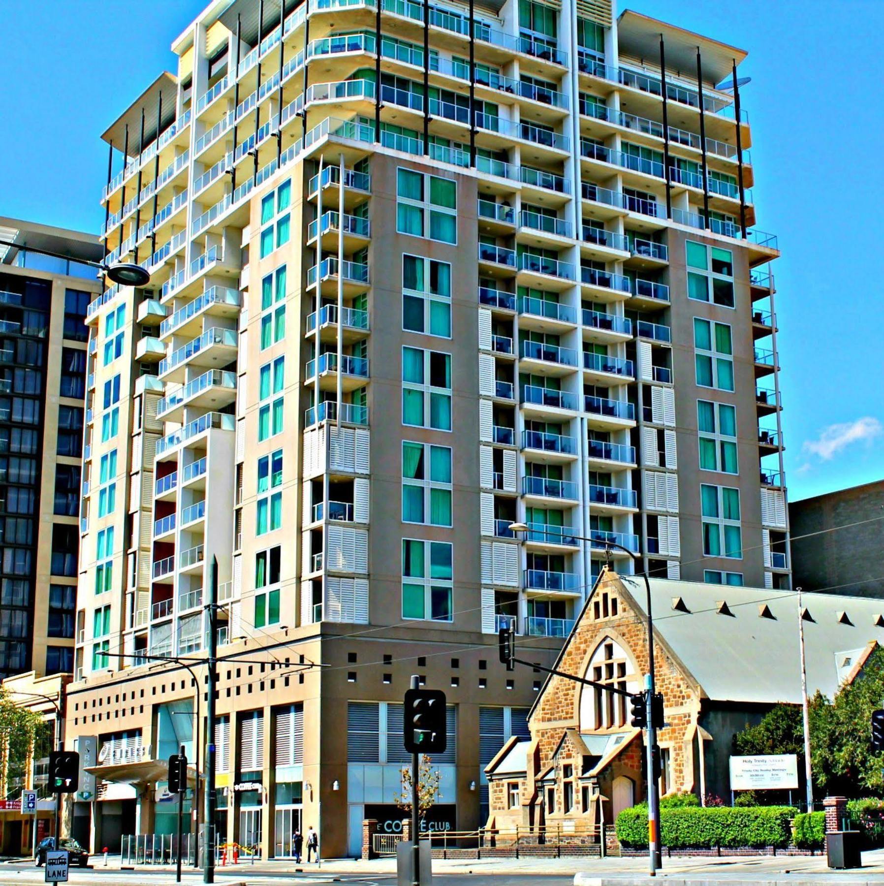 Adelaide Dress Circle Apartments - North Terrace Buitenkant foto