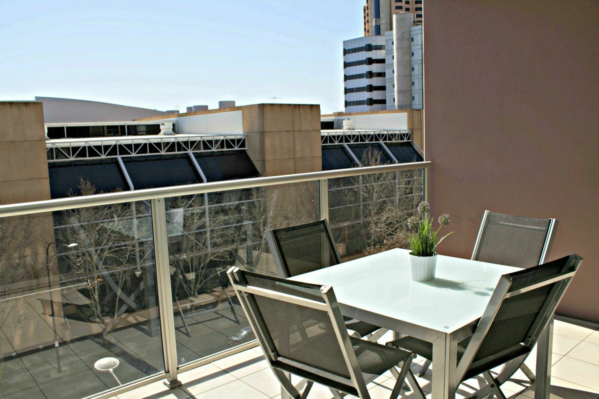 Adelaide Dress Circle Apartments - North Terrace Buitenkant foto