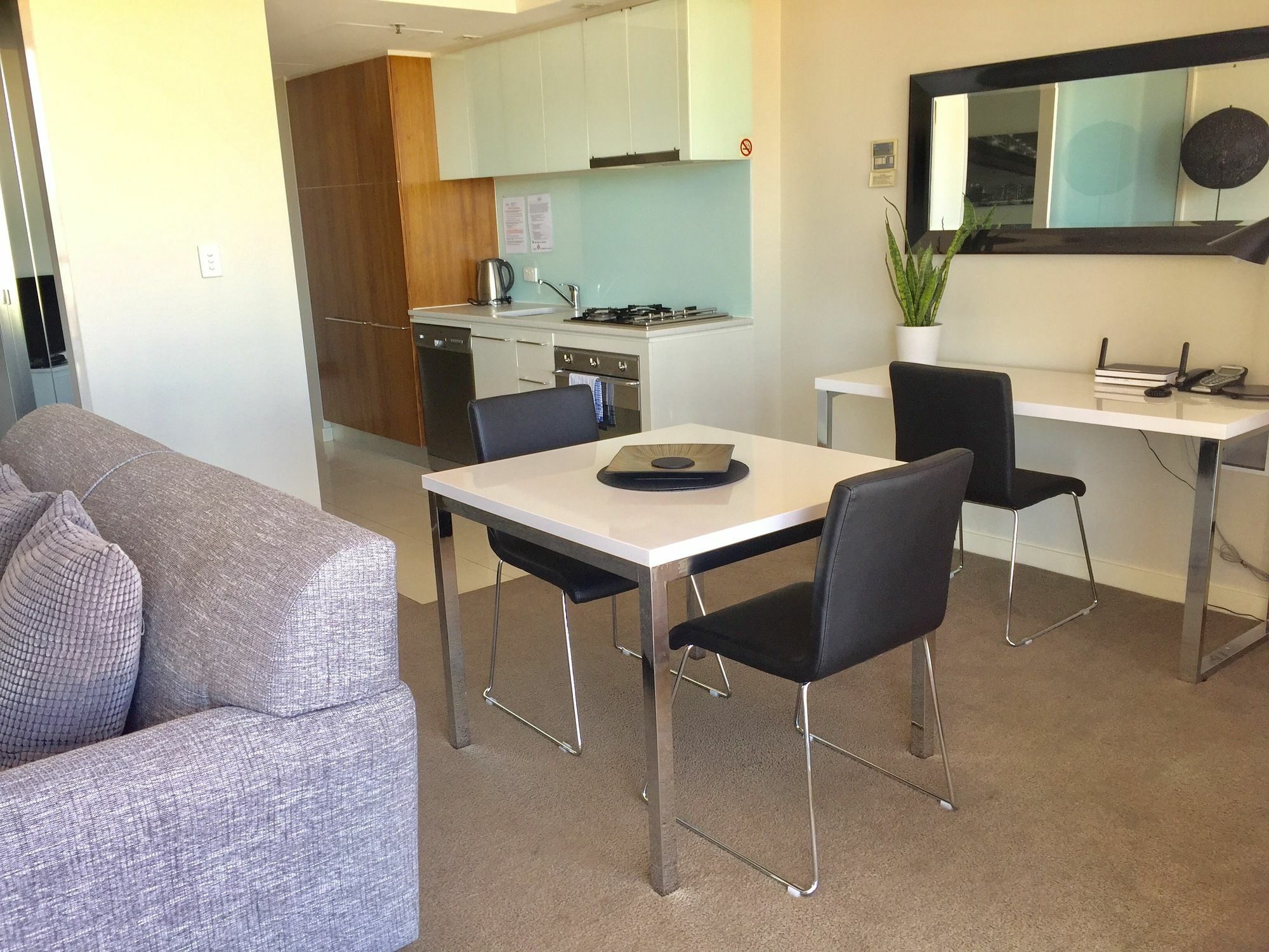 Adelaide Dress Circle Apartments - North Terrace Buitenkant foto
